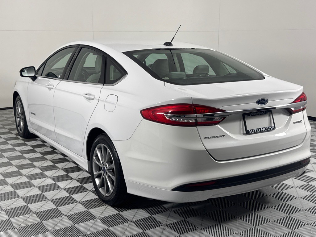 2017 Ford Fusion Image 7
