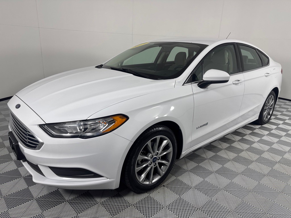 2017 Ford Fusion Image 9