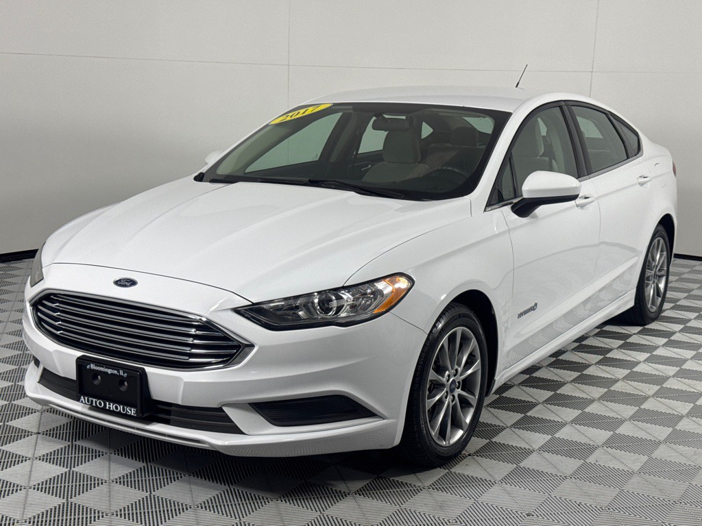 2017 Ford Fusion Image 10