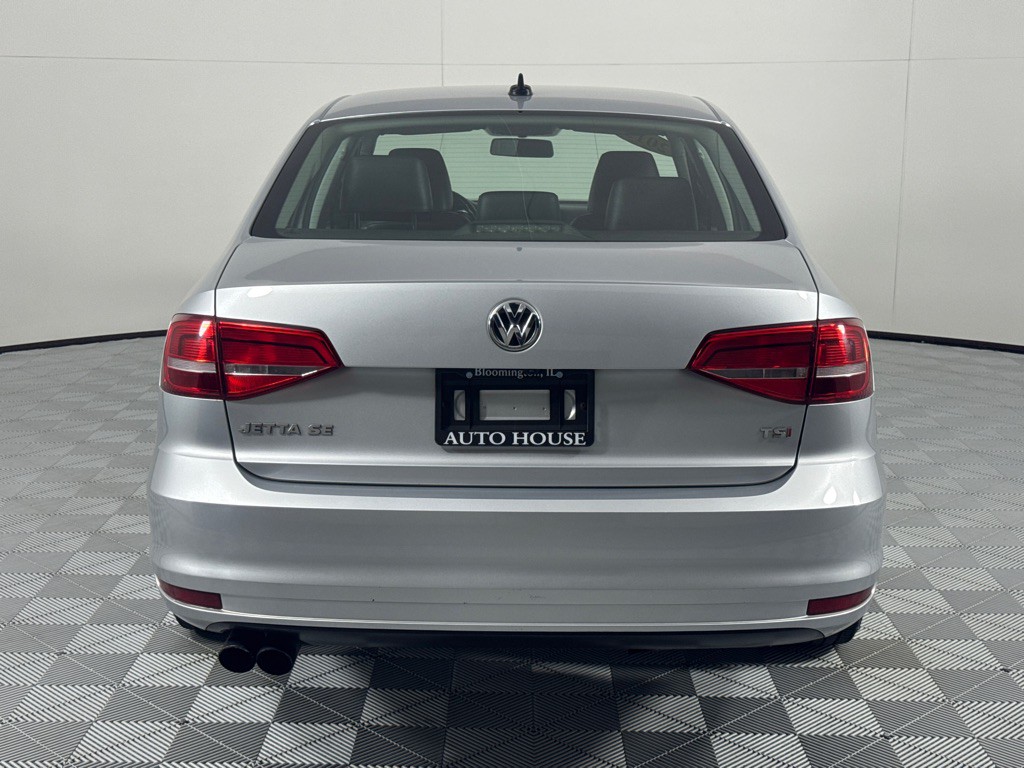 2015 Volkswagen Jetta Image 5