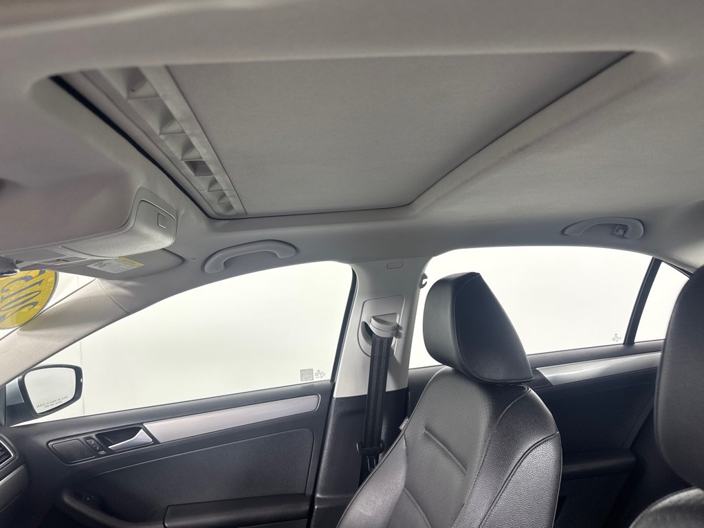 2015 Volkswagen Jetta Image 15