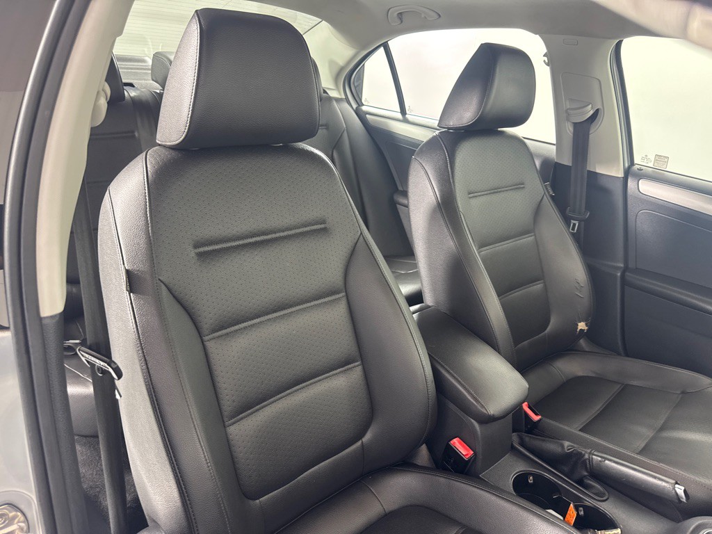 2015 Volkswagen Jetta Image 26