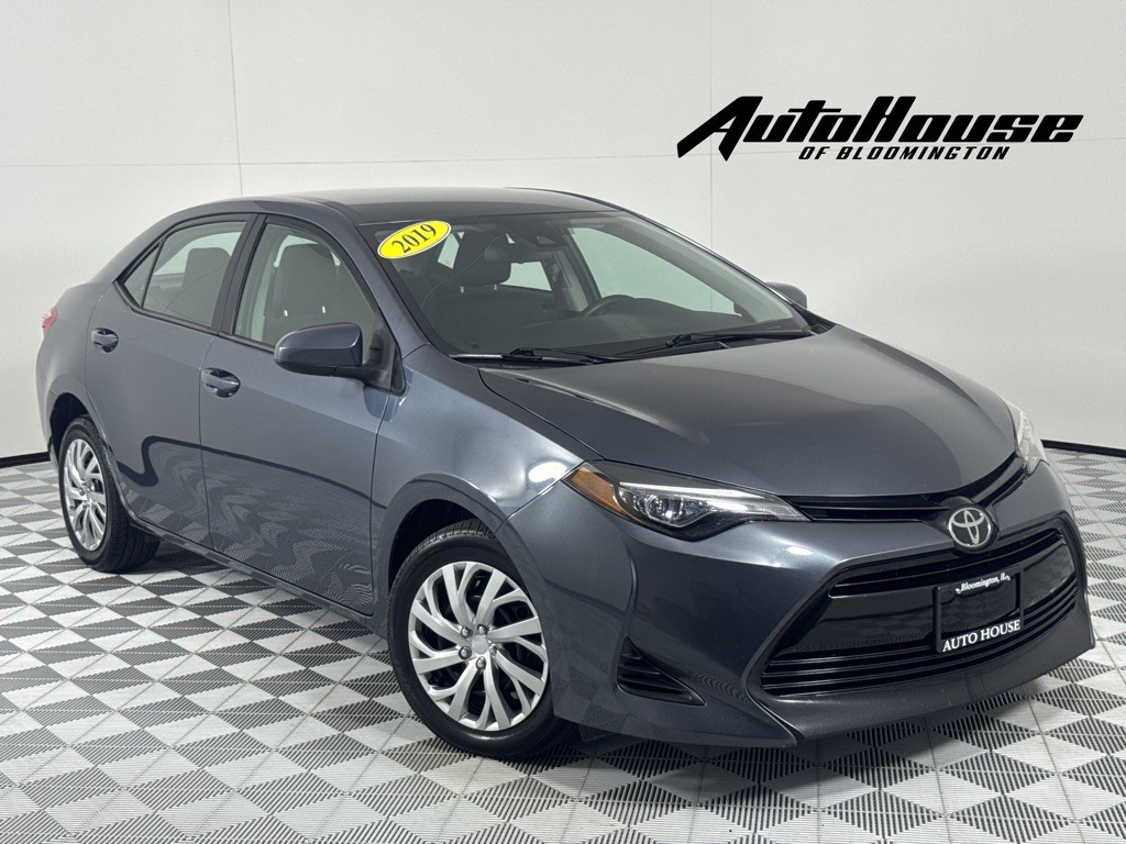2019 Toyota Corolla Image 1