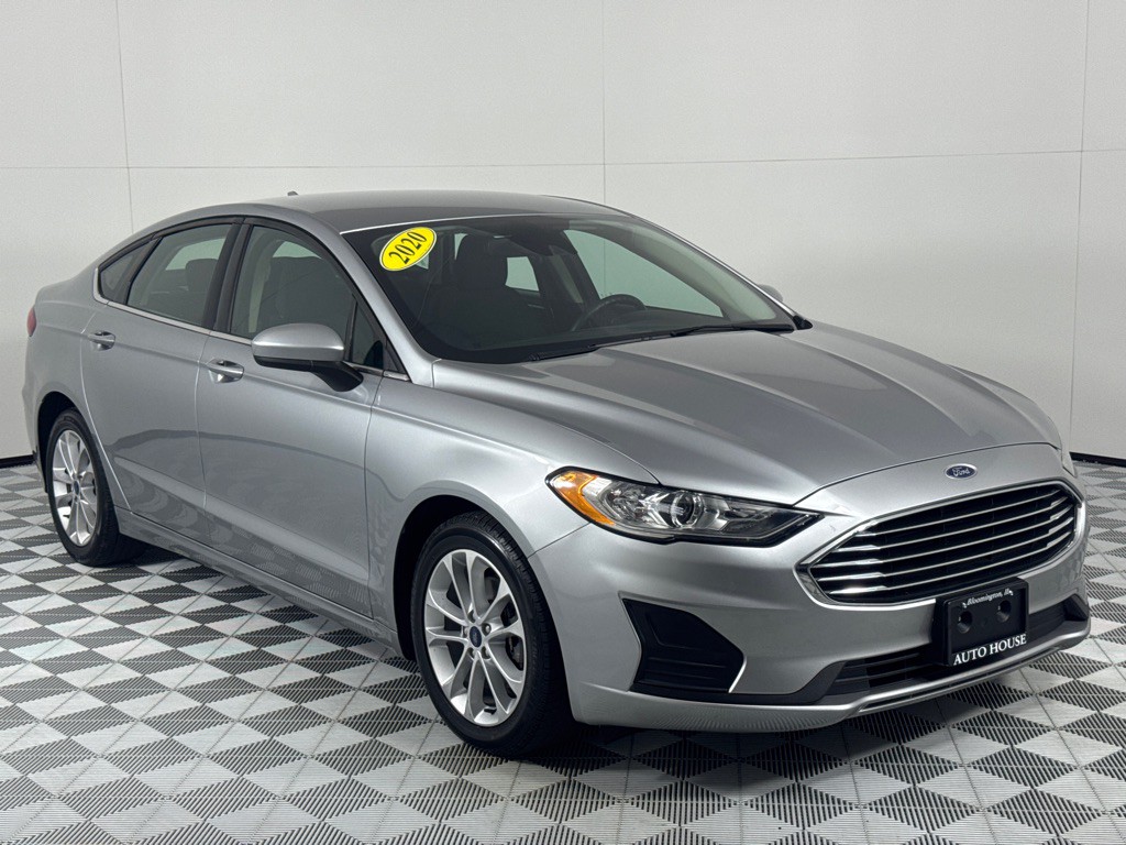 2020 Ford Fusion Image 3