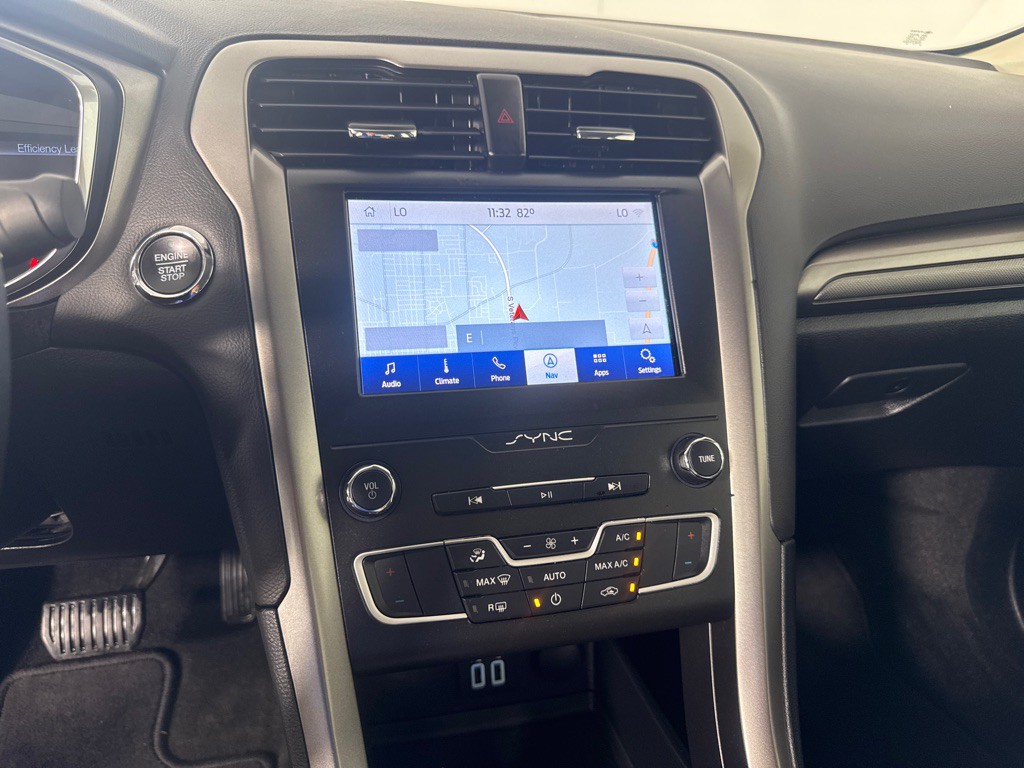 2020 Ford Fusion Image 19