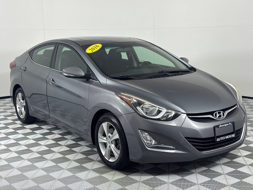 2016 Hyundai Elantra Image 3