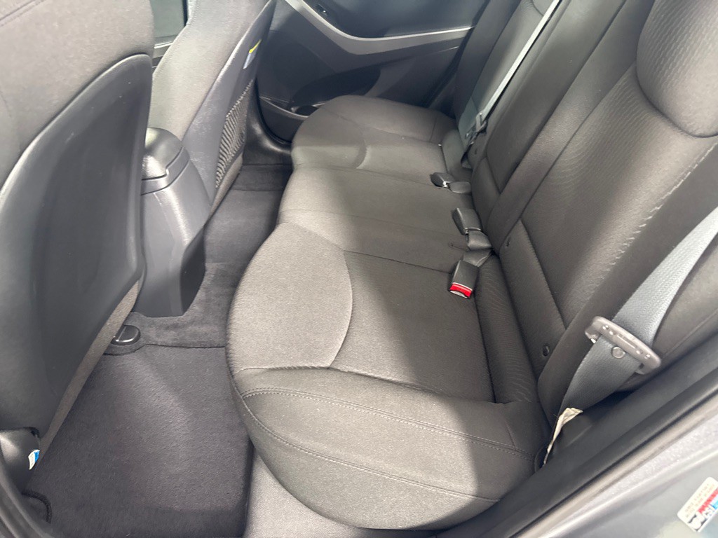 2016 Hyundai Elantra Image 22