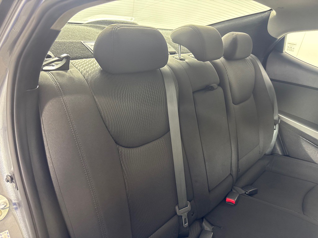 2016 Hyundai Elantra Image 25