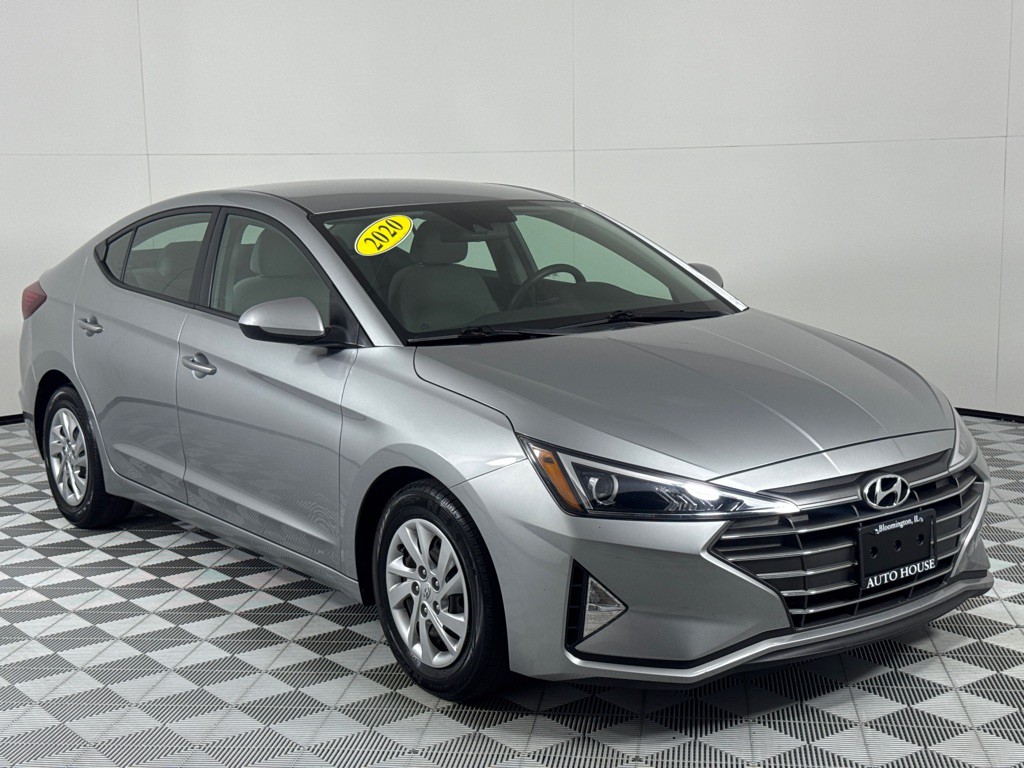 2020 Hyundai Elantra Image 3