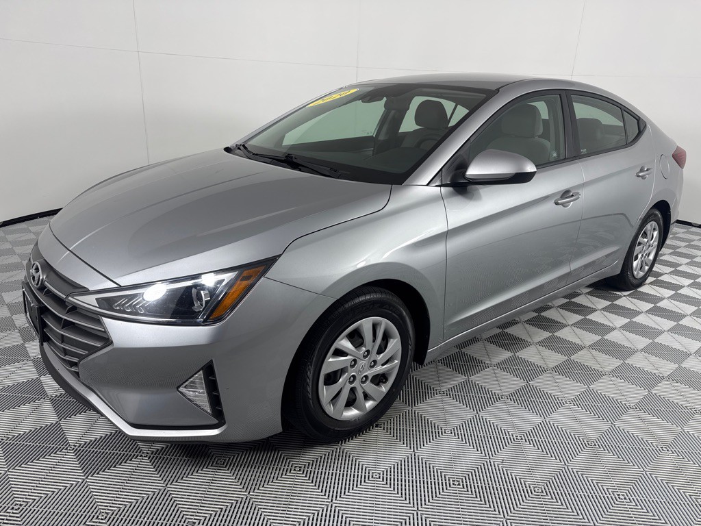 2020 Hyundai Elantra Image 9