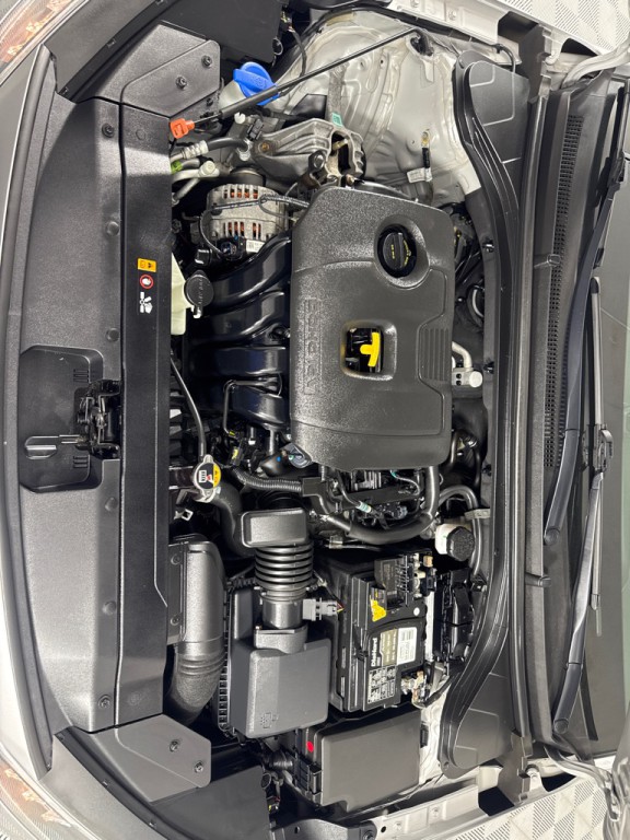 2020 Hyundai Elantra Image 27
