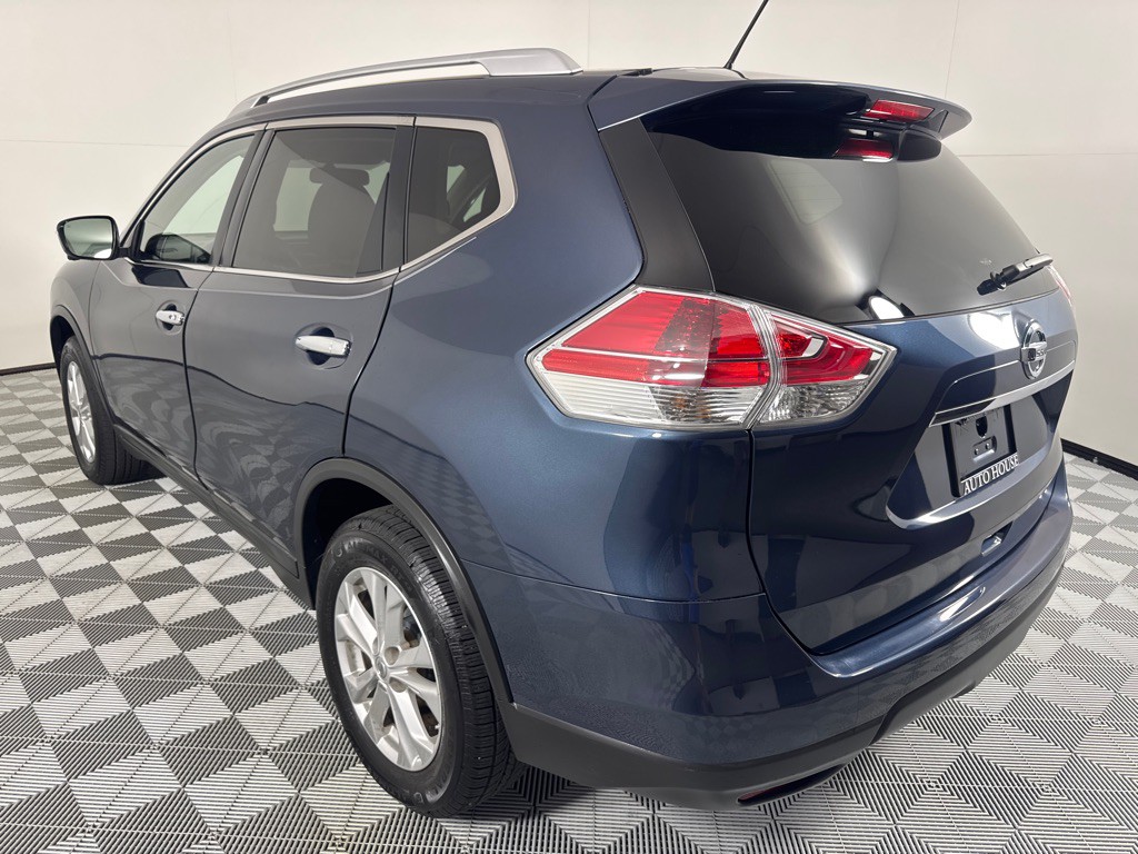 2016 Nissan Rogue Image 8
