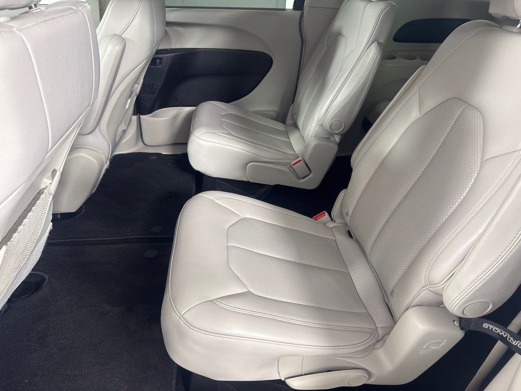 2021 Chrysler Voyager Image 20
