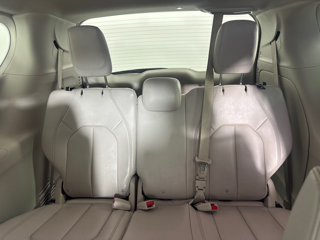 2021 Chrysler Voyager Image 22