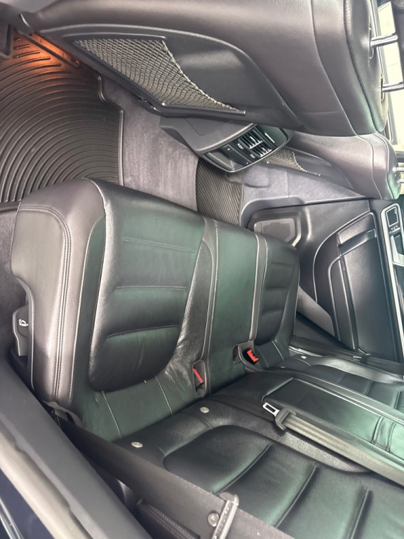 2017 Volkswagen Touareg Image 21
