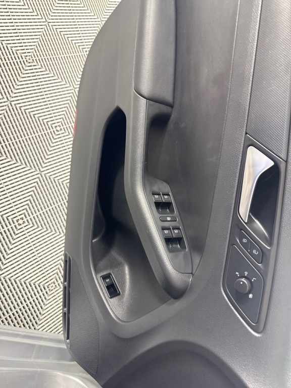 2014 Volkswagen Jetta Image 9