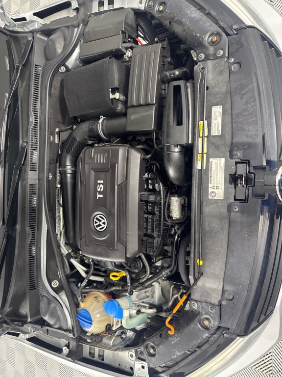2014 Volkswagen Jetta Image 23