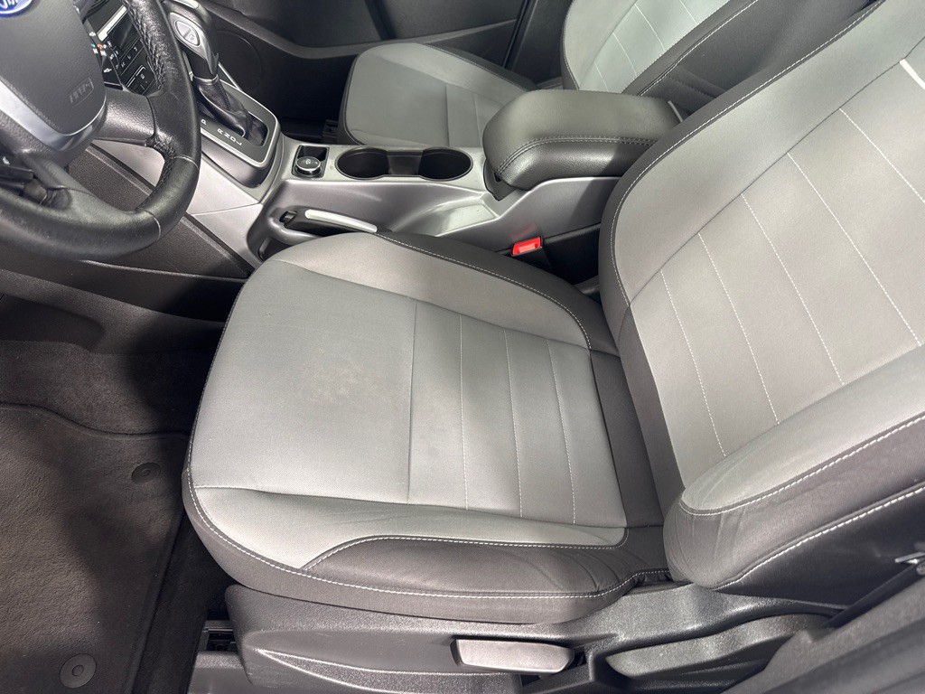 2014 Ford C-Max Image 10