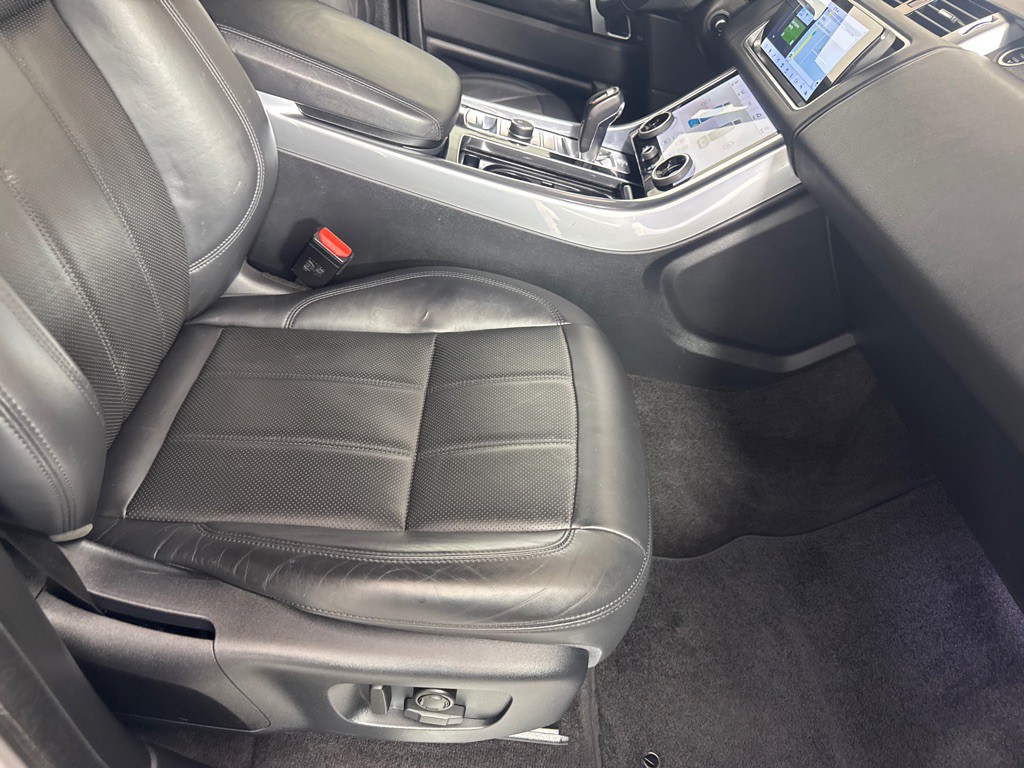 2020 Land Rover Range Rover Sport Image 28