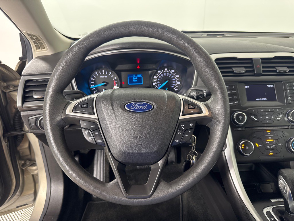 2015 Ford Fusion Image 13