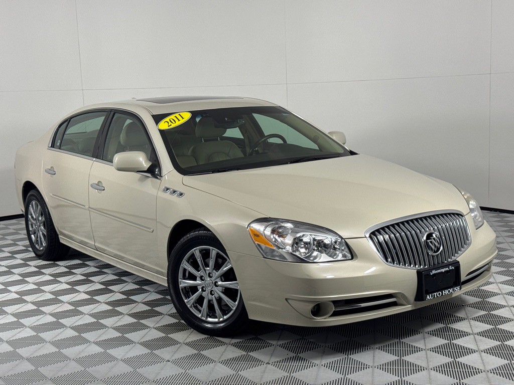 2011 Buick Lucerne Image 2