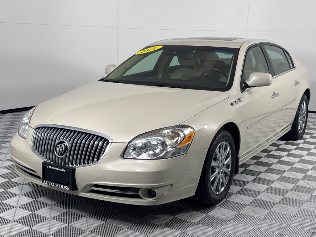 2011 Buick Lucerne Image 10