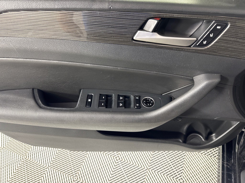 2018 Hyundai Sonata Image 12