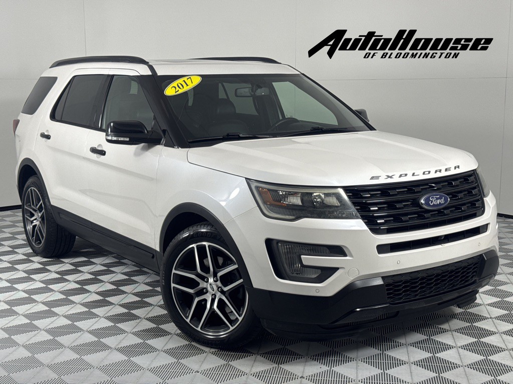 2017 Ford Explorer Image 1