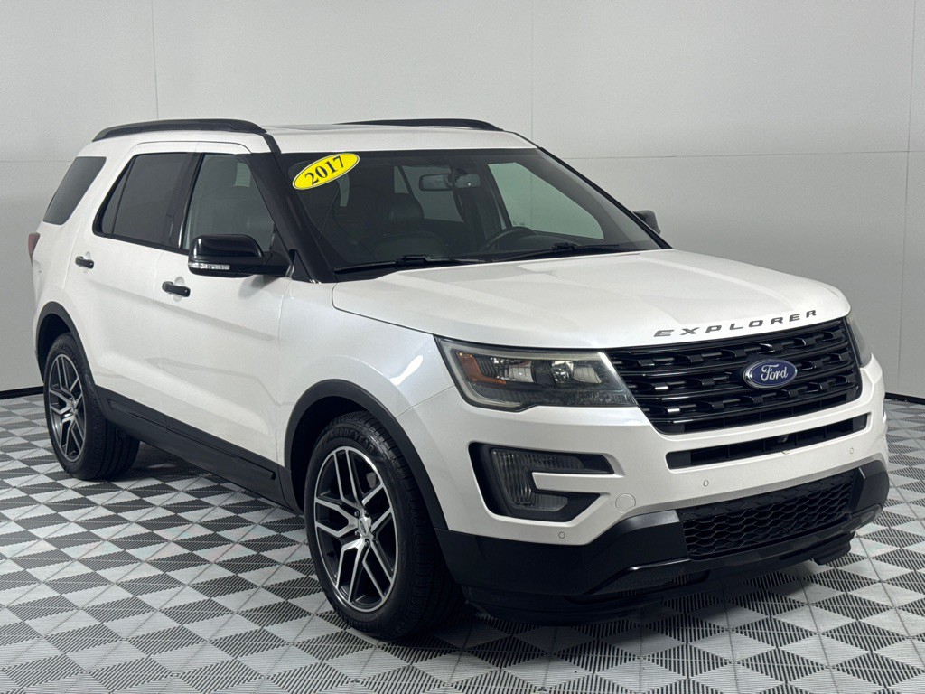 2017 Ford Explorer Image 3