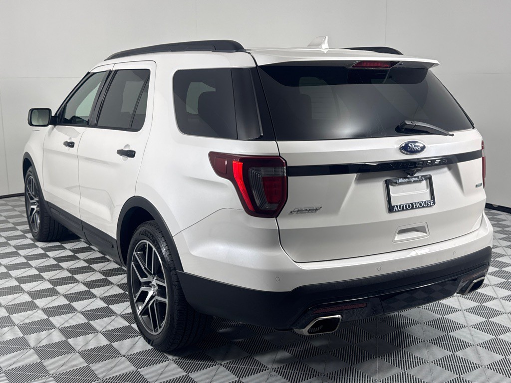 2017 Ford Explorer Image 7