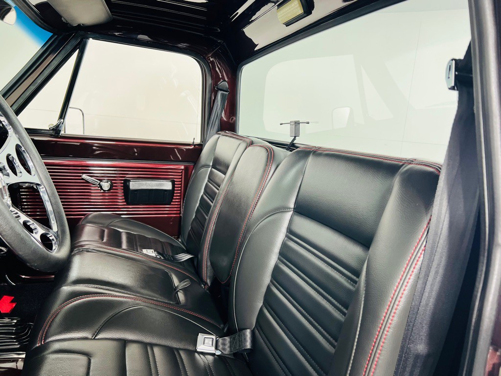 1968 Chevrolet C/K 10 Image 24