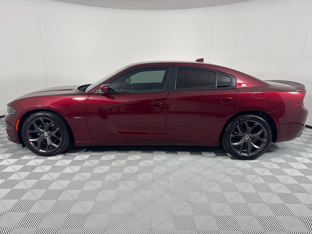 2017 Dodge Charger Image 8
