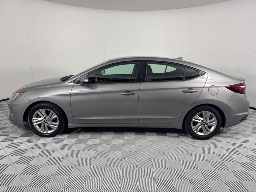 2020 Hyundai Elantra Image 9