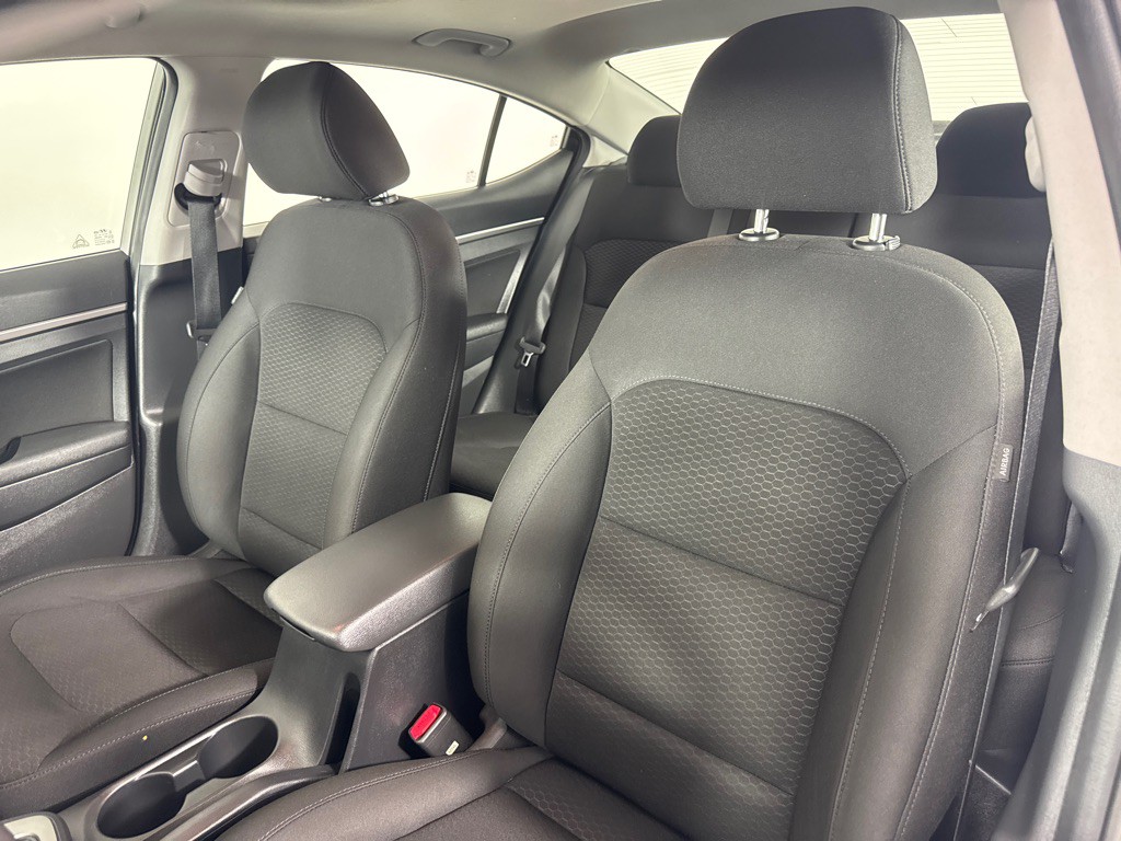2020 Hyundai Elantra Image 14
