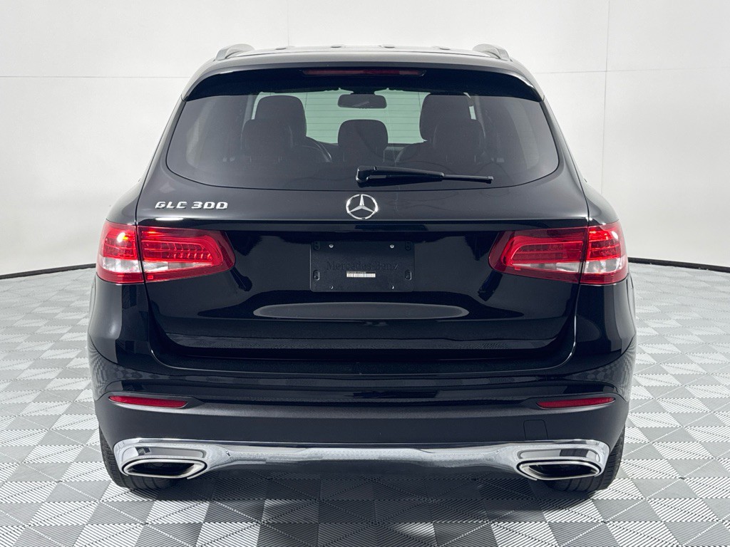 2016 Mercedes-Benz GLC-Class Image 6