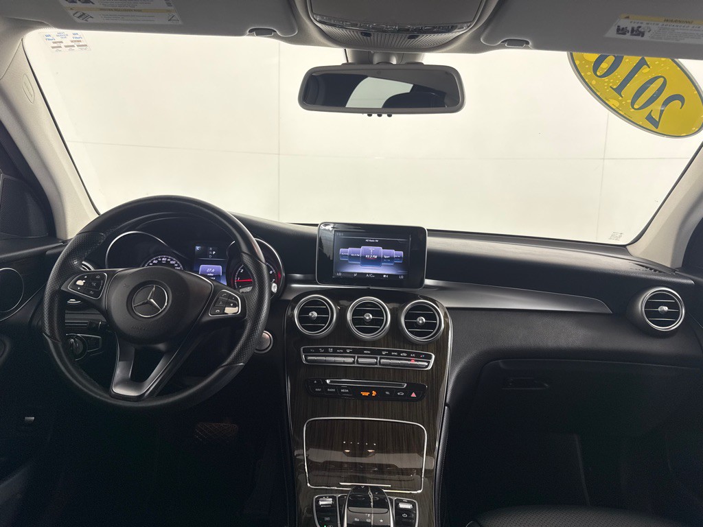 2016 Mercedes-Benz GLC-Class Image 21