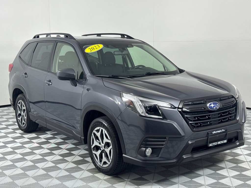 2023 Subaru Forester Image 3