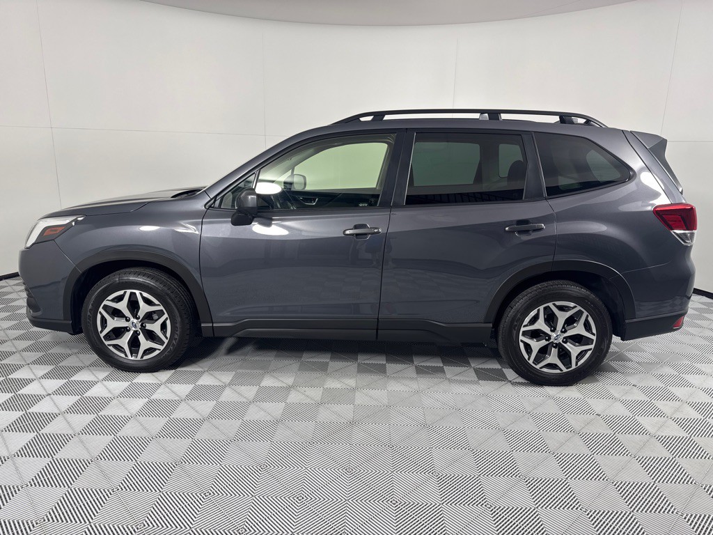 2023 Subaru Forester Image 8