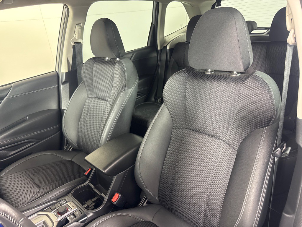 2023 Subaru Forester Image 14