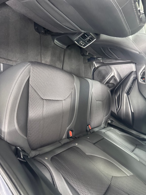 2023 Subaru Forester Image 21