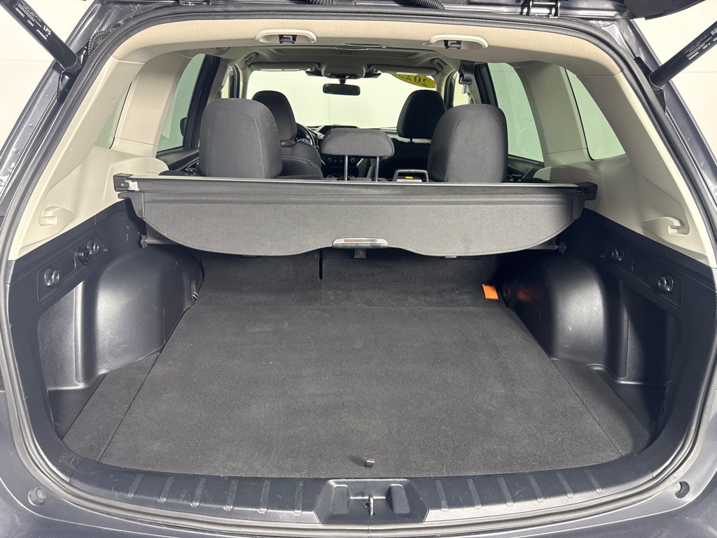 2023 Subaru Forester Image 23