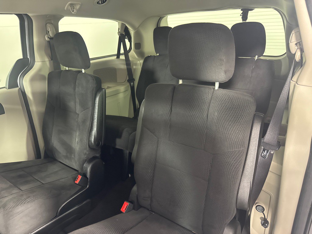2013 Dodge Grand Caravan Image 17