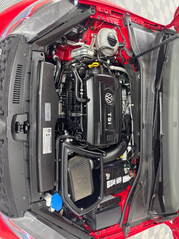 2017 Volkswagen GTI Image 24