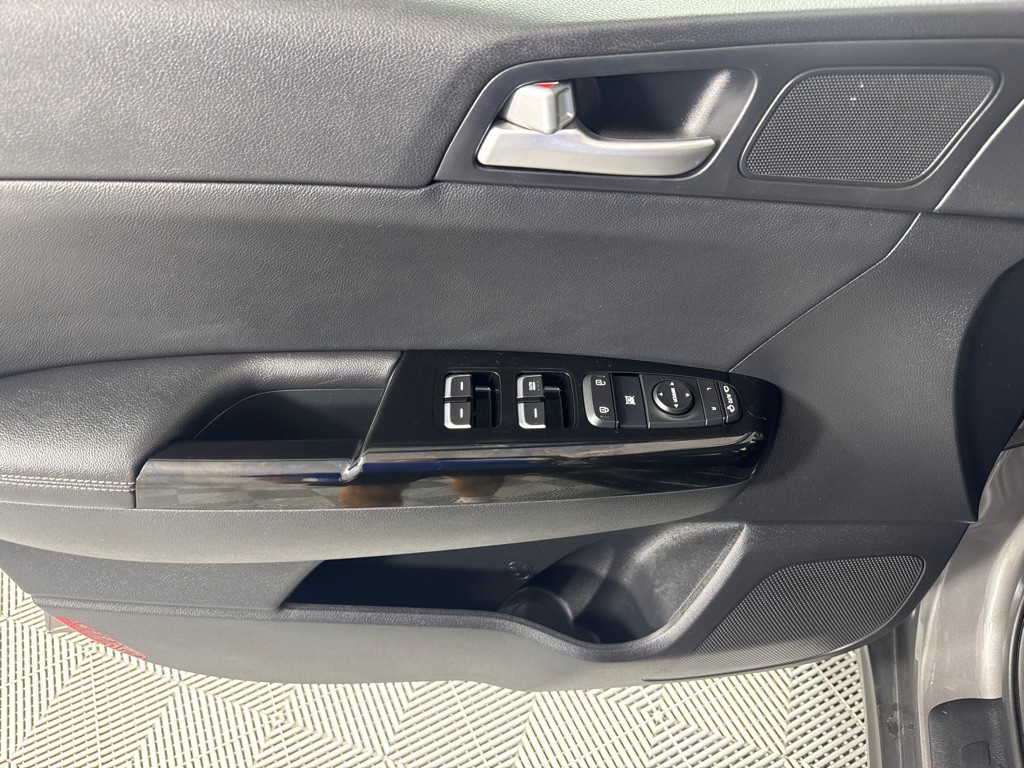 2018 Kia Sportage Image 12