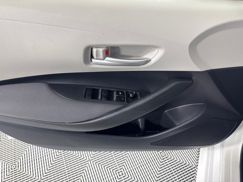 2020 Toyota Corolla Image 12