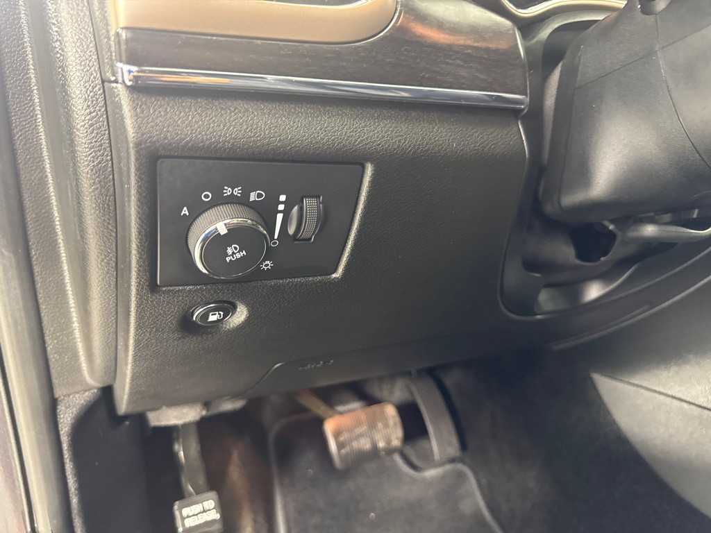 2014 Jeep Grand Cherokee Image 14