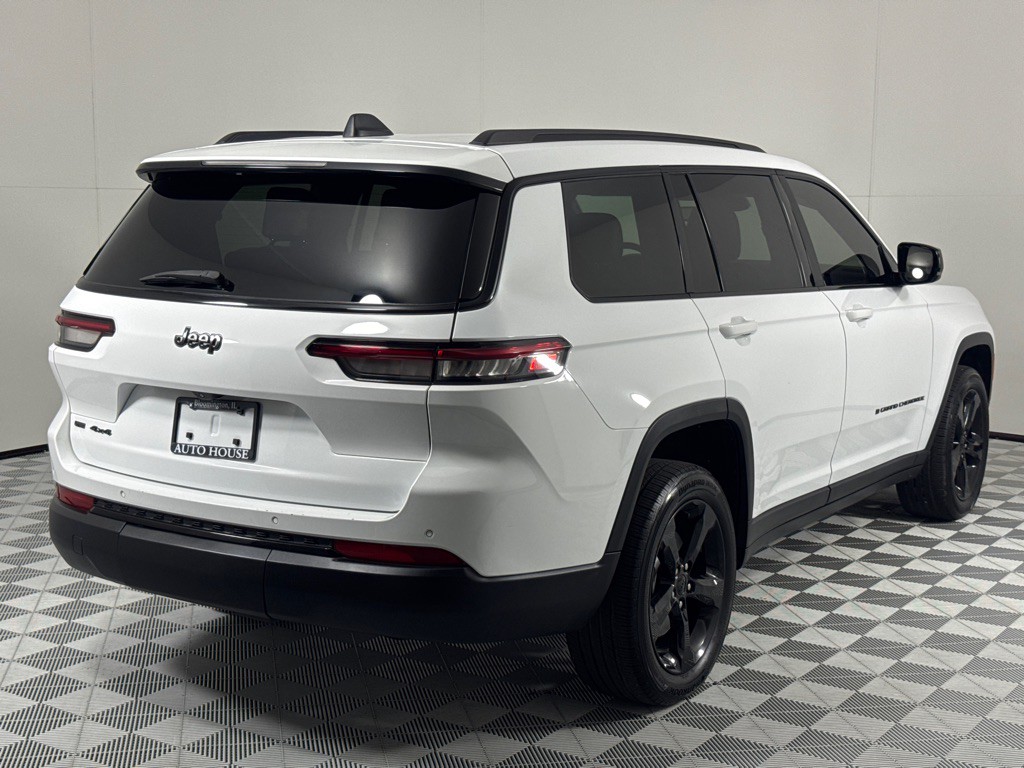 2022 Jeep Grand Cherokee Image 5