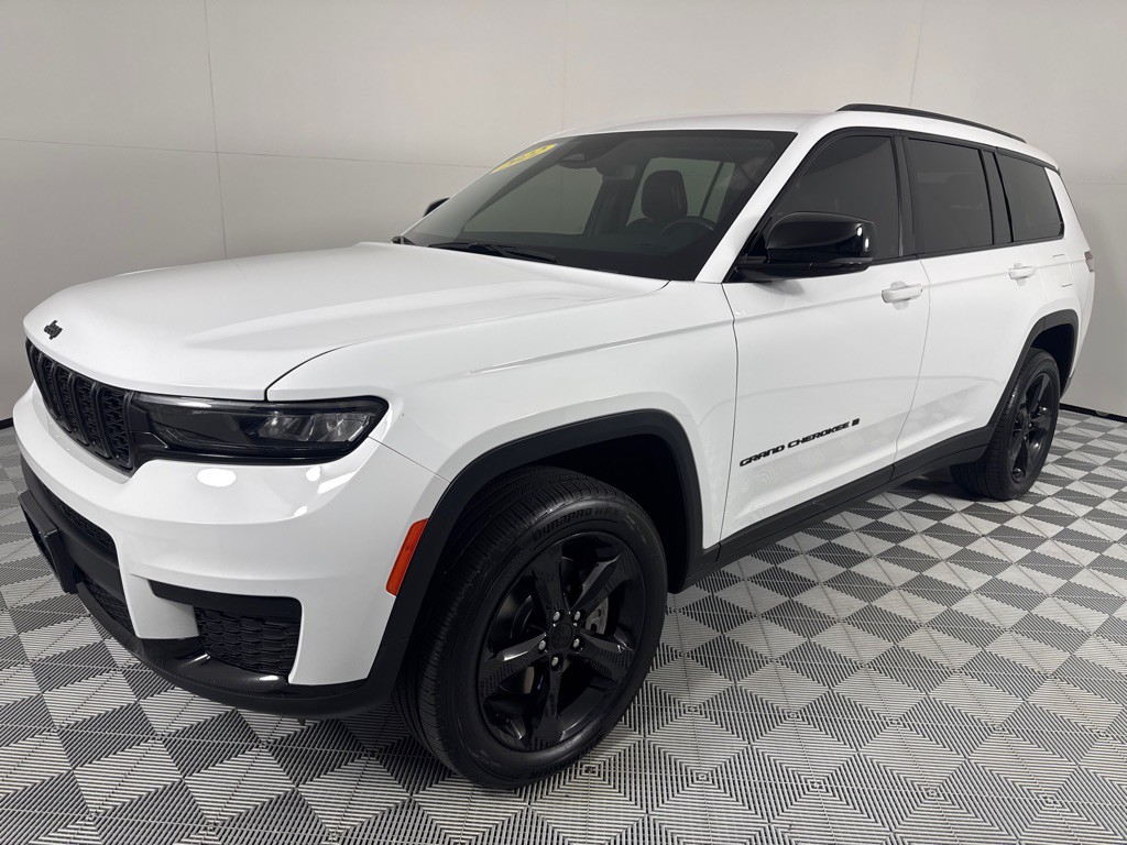 2022 Jeep Grand Cherokee Image 9