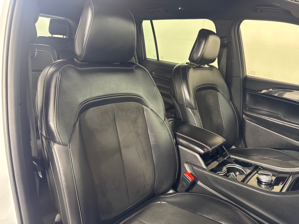 2022 Jeep Grand Cherokee Image 28