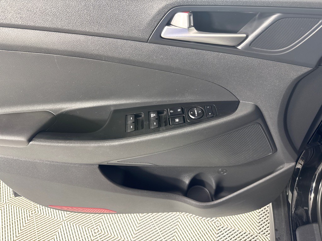 2019 Hyundai Tucson Image 12